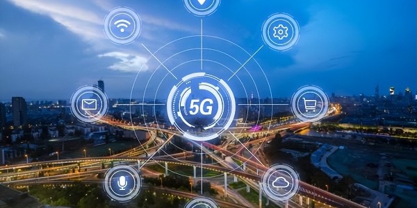 十二部門(mén):深化基于5G的編隊(duì)行駛、遠(yuǎn)程駕駛等自駕應(yīng)用場(chǎng)景